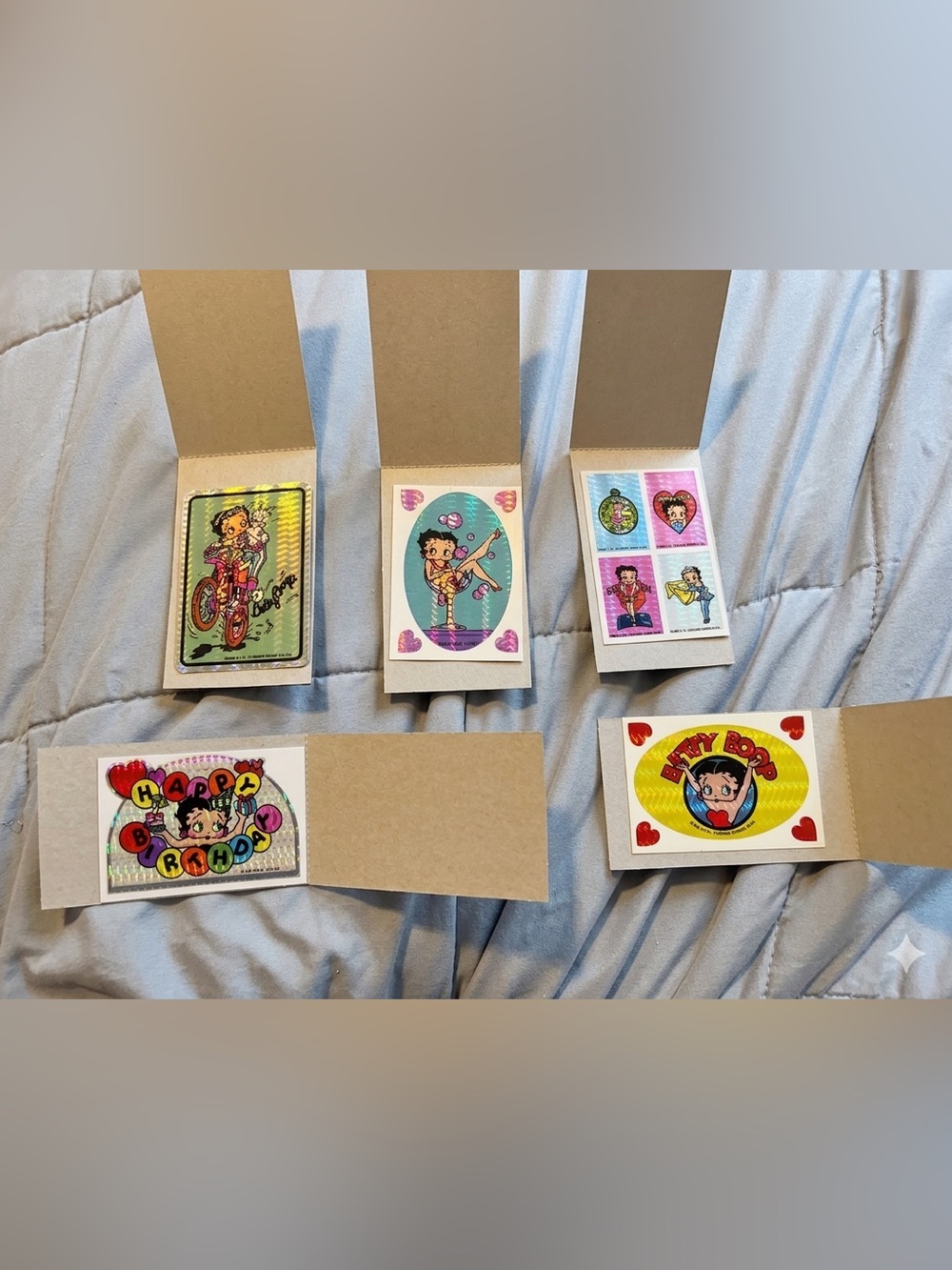 5 Vintage Betty Boop holographic prism vending machine stickers, 1988/89 k.f.s.
